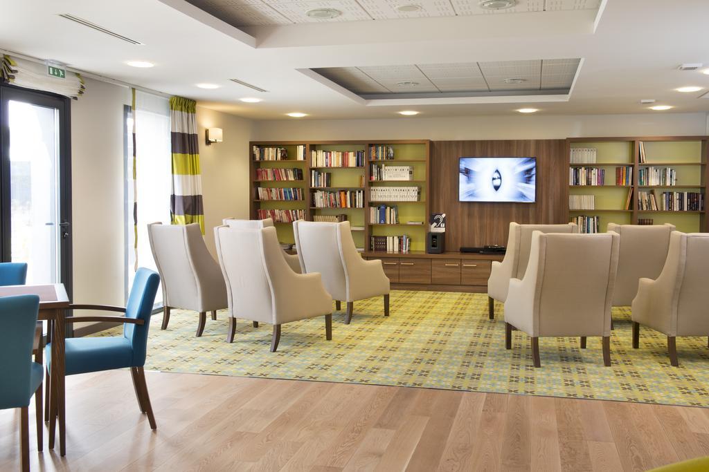 Domitys La Fleur De Lin Aparthotel Landerneau Εξωτερικό φωτογραφία